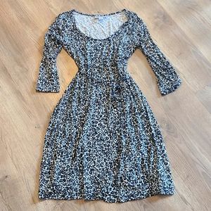 Motherhood Maternity Size Small Black White Floral Maternity Dress